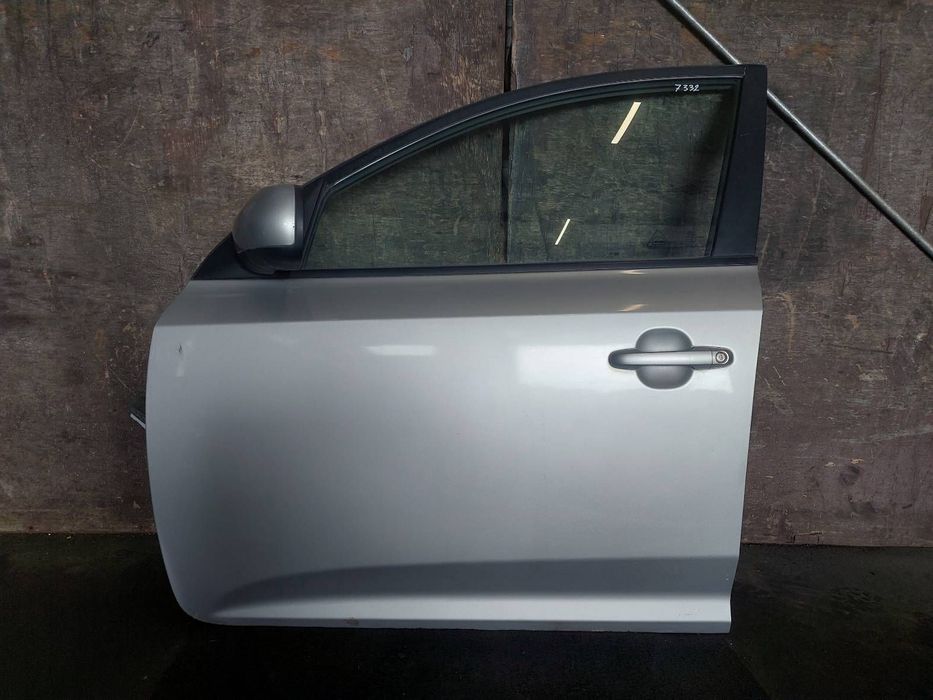 DRZWI KOMPLETNE LEWY PRZÓD KIA CEED I 9S