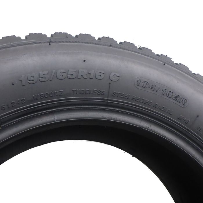 195/65/16C Bridgestone 195/65R16C 104/102R Blizzak Zima 2010 6,8-7,5mm