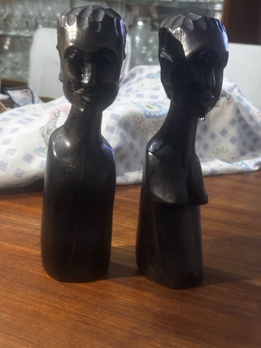 Estatuetas africanos