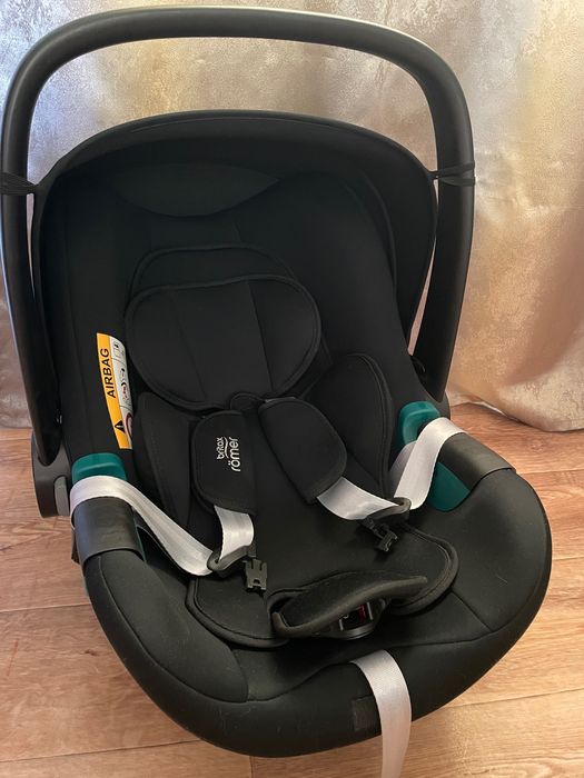 Автокрісло для новонароджених