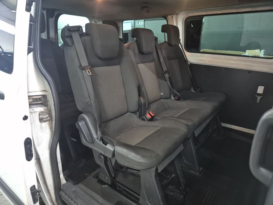 Ford Transit 9 Lugares 2014