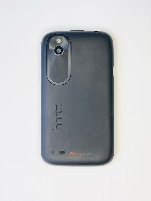 Смартфон HTC Desire C