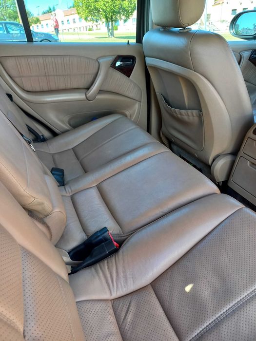 Mercedes ML 270 - 2001 Bem cuidado !