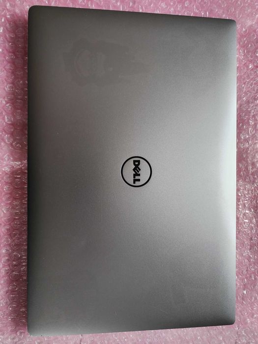 DELL PRECISION 5520 15.6" i7-7820HQ 2.9GHz 8GB RAM 256GB Nvidia M1200