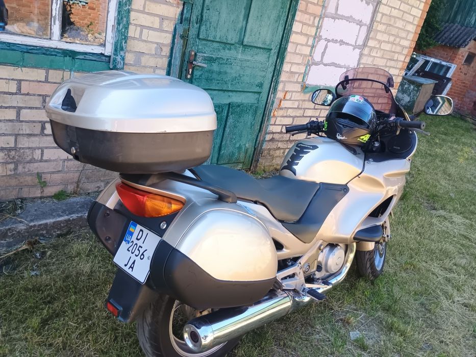 Honda nt650v deauville