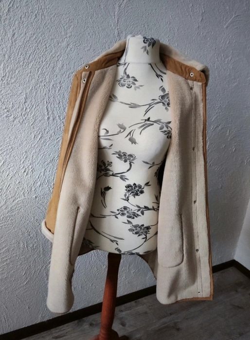 Ciepły kożuszek damski 38 M elegancki
