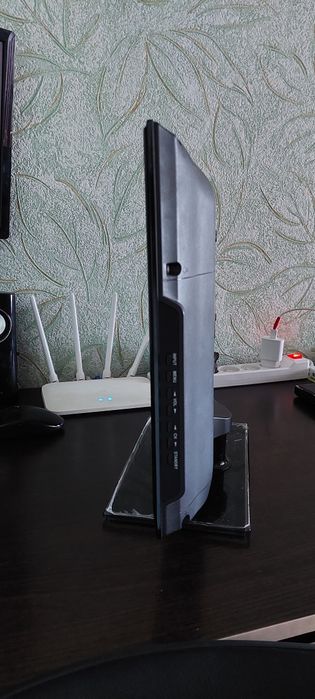 Телевизор DEX LE-1900