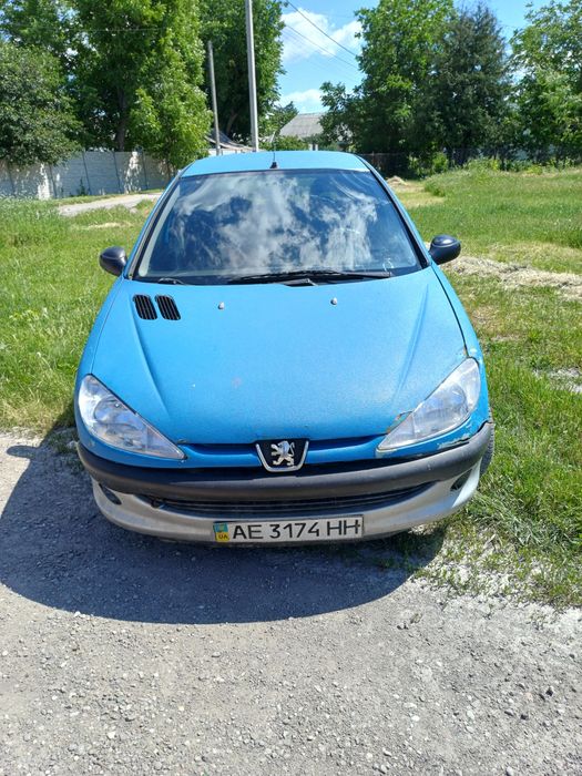 Продам Peugeot 206