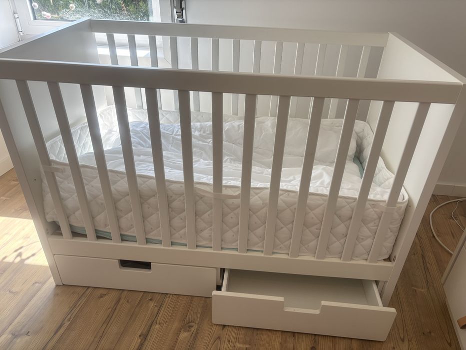 Berco com colchão para bebé - Ikea Stuva - 0 aos 3 anos