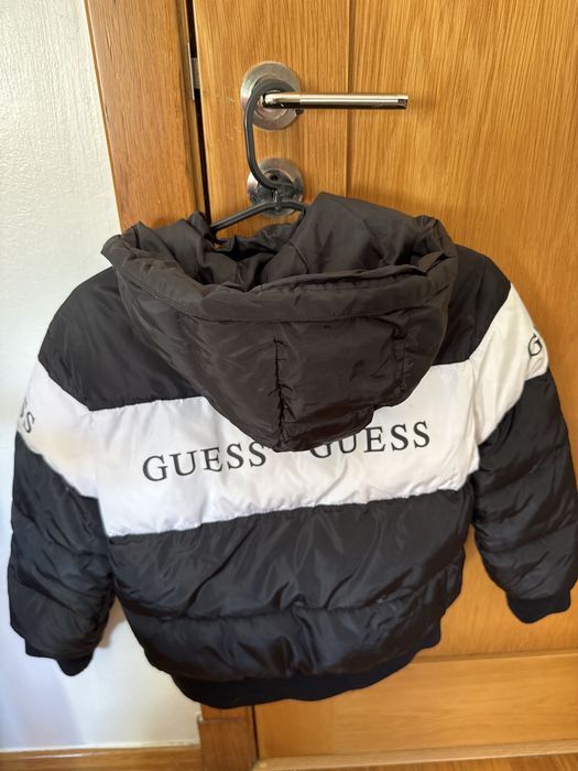 Casaco Guess tamanho 12 anos