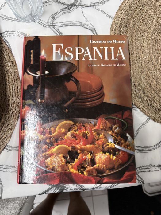Coleçao de livros culinaria pelo mundo