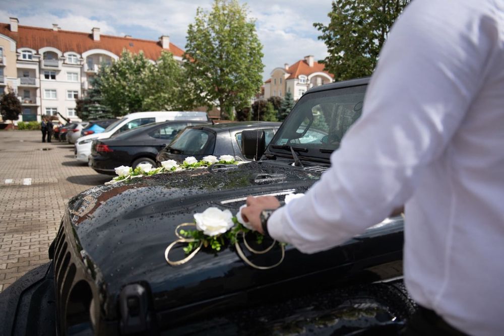 Twoje ślubne marzenie na kołach – Jeep Wrangler Sahara