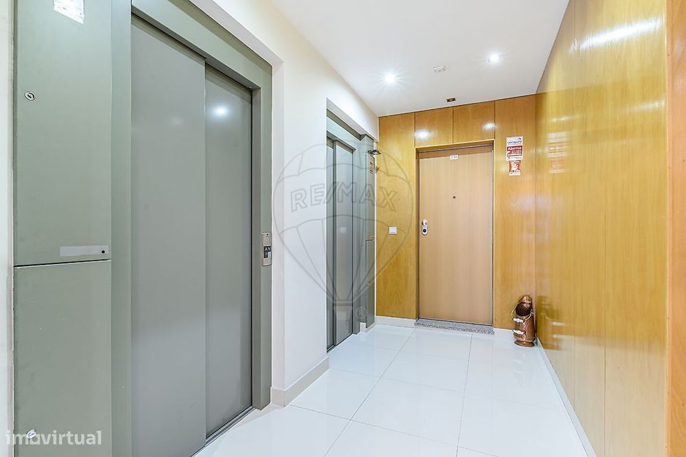 Apartamento T5 para venda