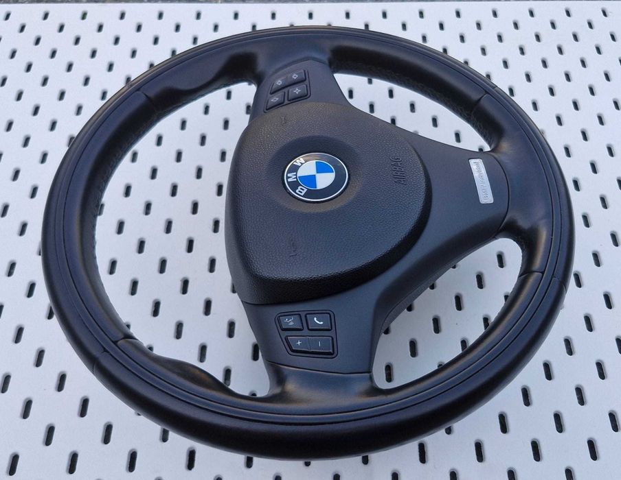 Kierownica indyvidual BMW E90 E91 E92 E93 E81 E82 E87 E88