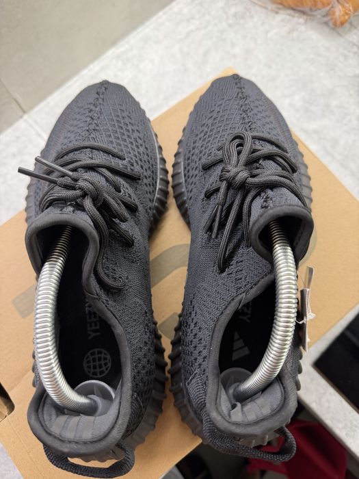 Adidas teezy 350 boost