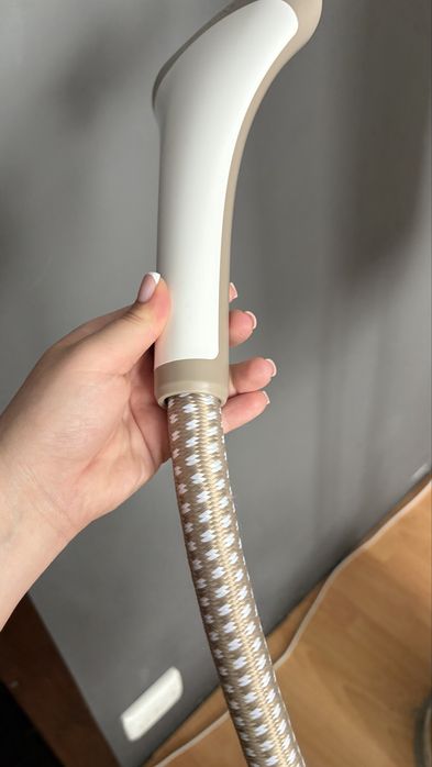 Відпарювач для одягу Philips