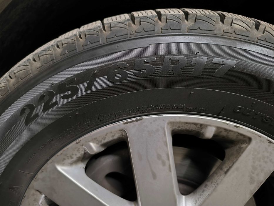 Firemax 225/65 R17 opony zimowe