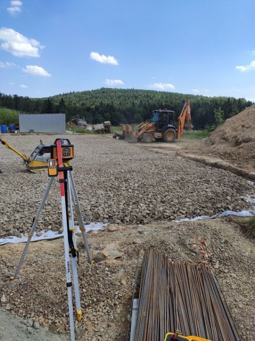 Roboty ziemne usługi koparko-ładowarką minikoparką, koparką, wozidłem