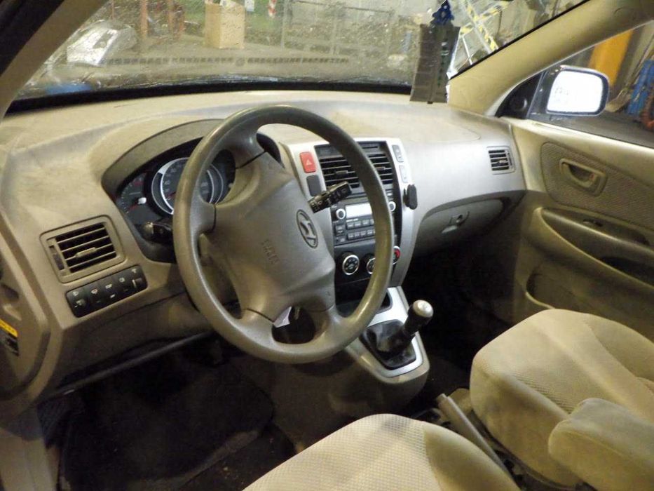 Разборка шрот HYUNDAI TUCSON 04-09 Запчасти Хюндай Туксон