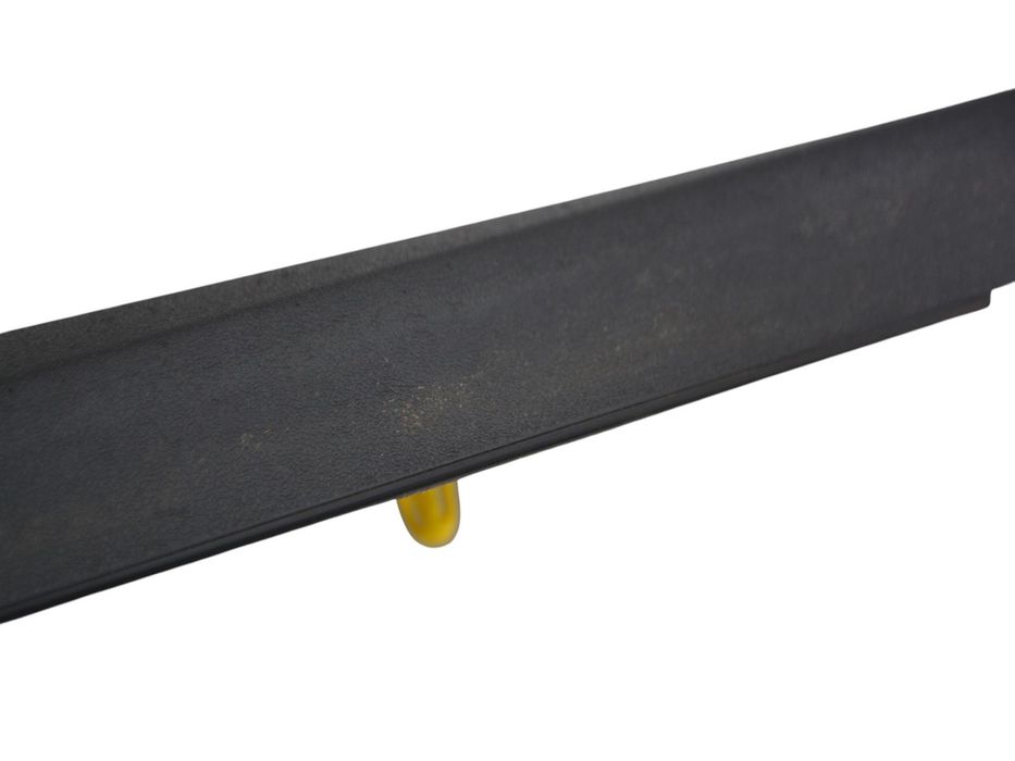 Накладка дверей нижня передня права зовнішня VOLVO XC60 2008-2013 3129