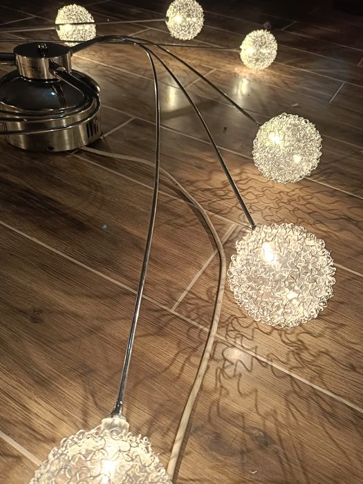 lampa sufitowa wisząca z 9 elementów