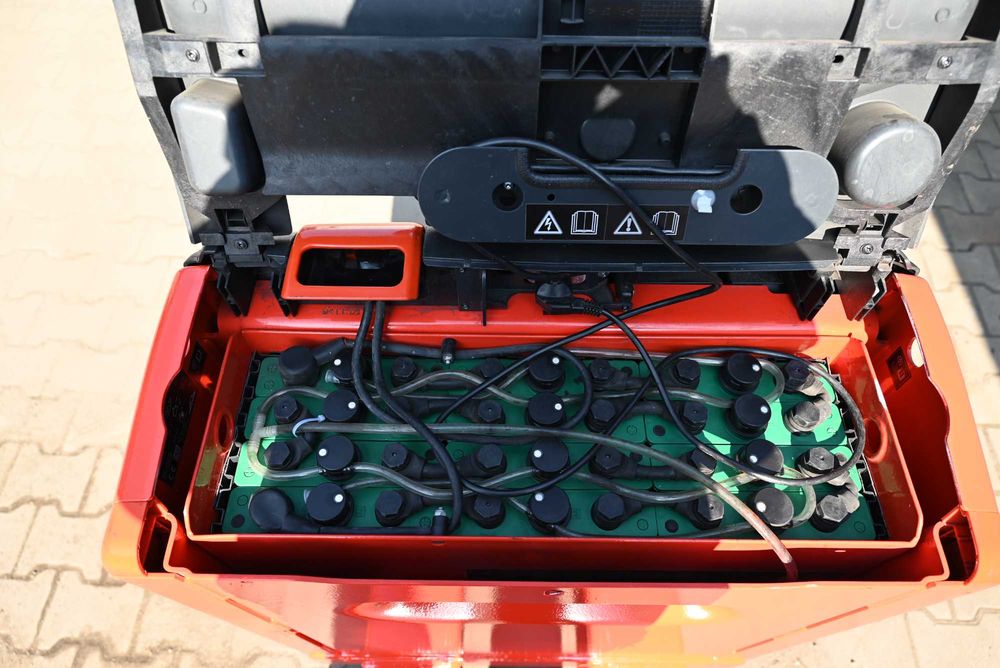 Paleciak elektryczny Linde T18 1800kg Widły 160cm 1700mth FHP 466