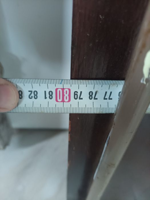 Porta em madeira maciça