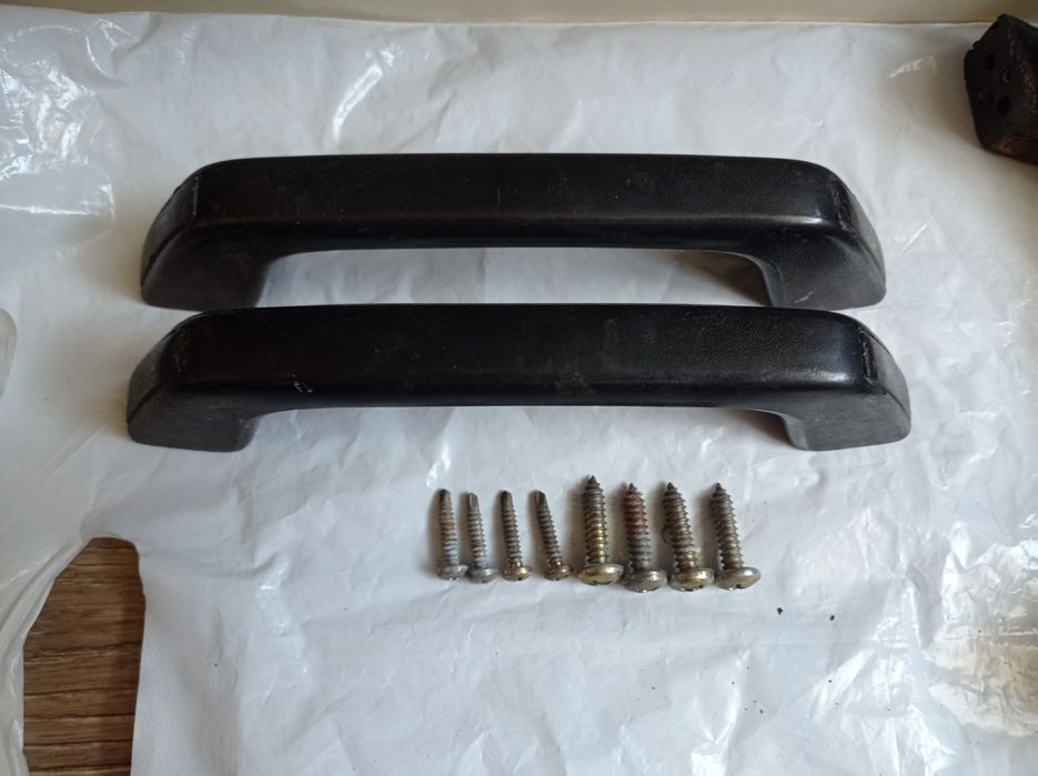 Ручки салона Т3 разные