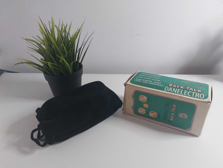 Danelectro Back Talk Reverse Delay – Pedal de Guitarra Efeito Vintage