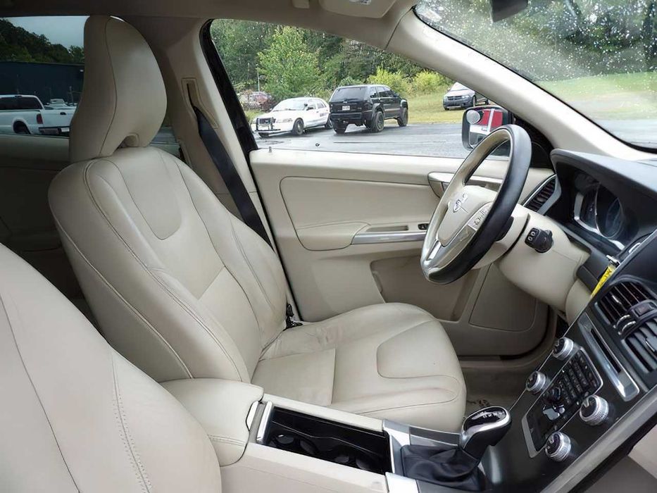 Volvo XC60 T5 Drive-E Premier      2016