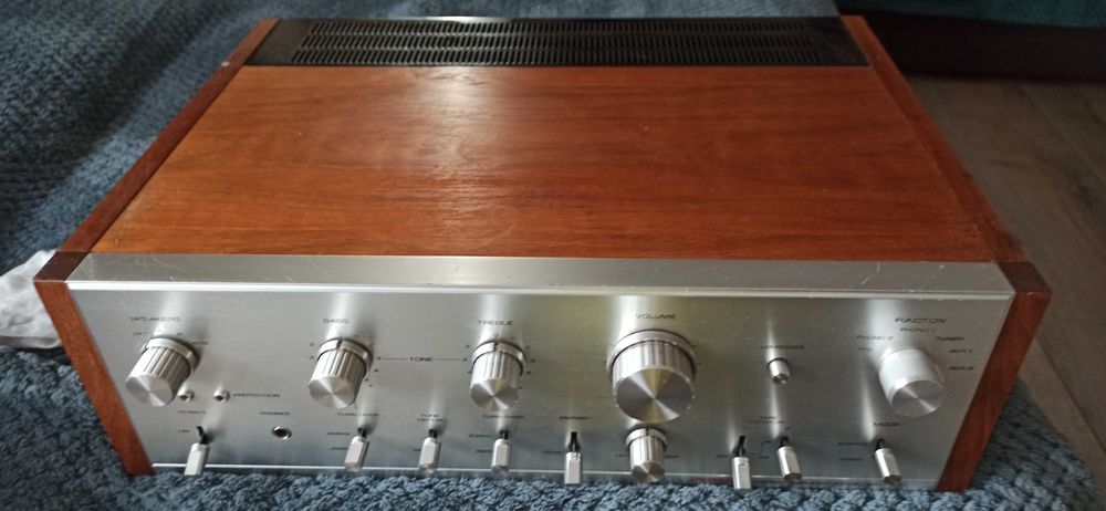 Wzmacniacz Pioneer SA-7100