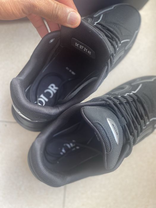 Dior B30