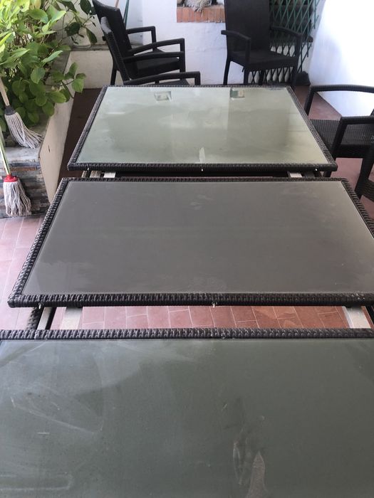 Conjunto Mesa de jardim de vidro com 8 cadeiras