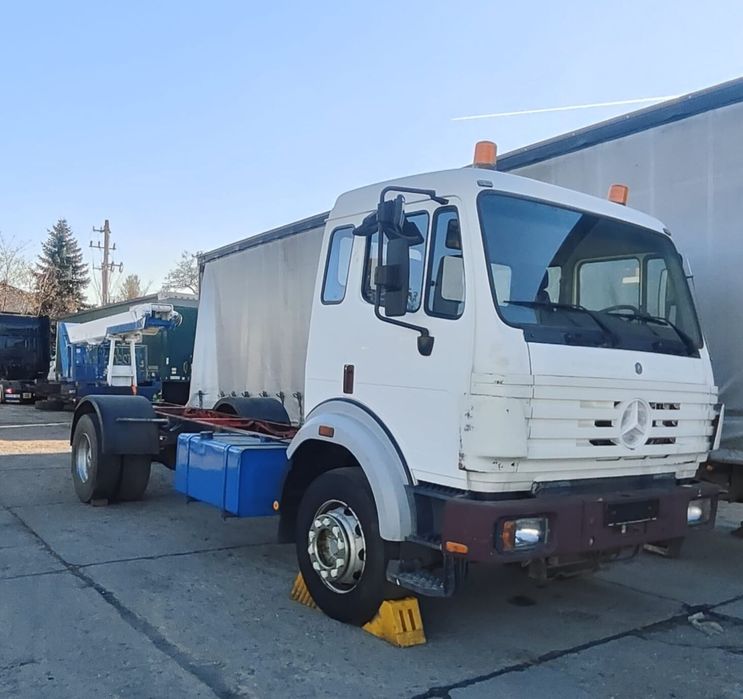 Mercedes-Benz 1827  Mercedes 1827, stan Idealny, NISKI PRZEBIEG!!!