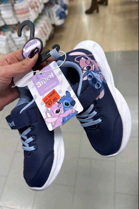 Кросівки для дівчинки