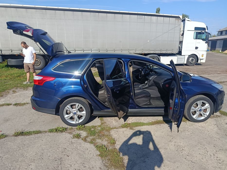 Ford Focus 2011 автомат 2.0