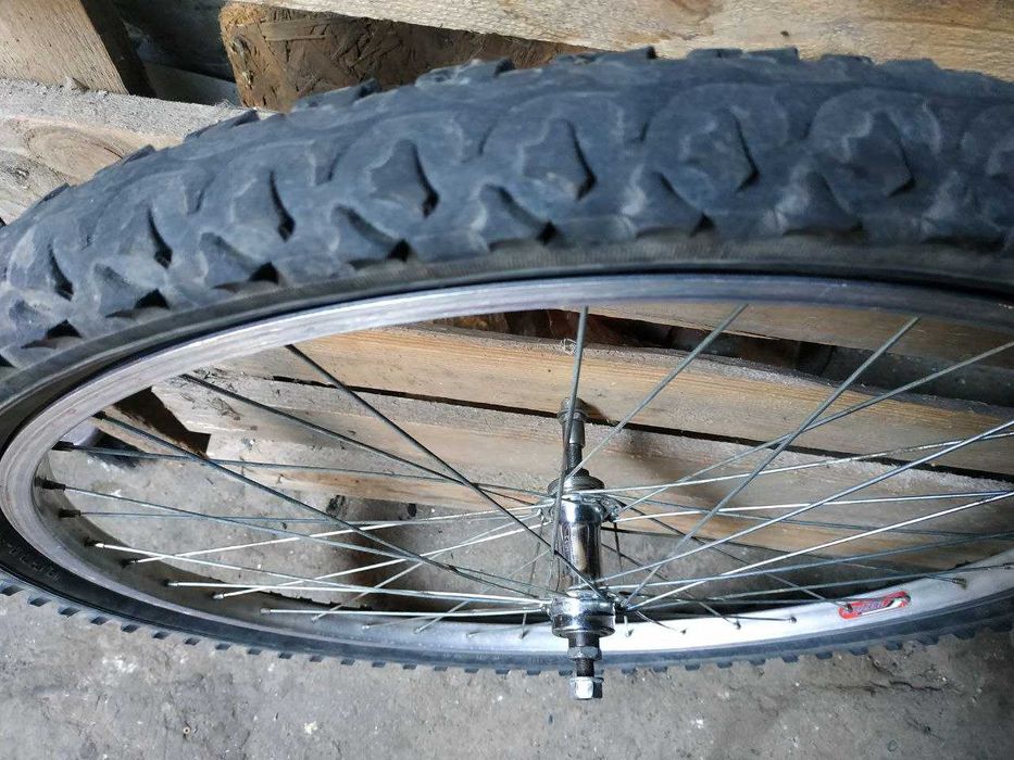 Колеса импортные велосипедные на 26, пара, переднее и заднее.