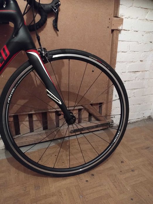 Rower szosowy Specialized Roubaix SL4 Carbon (Rozmiar 56) – Shimano 105