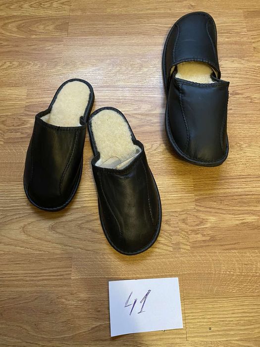 Чоловічі тапочки шкіряні на меху, на овчині, кімнатні, зимові, мужские