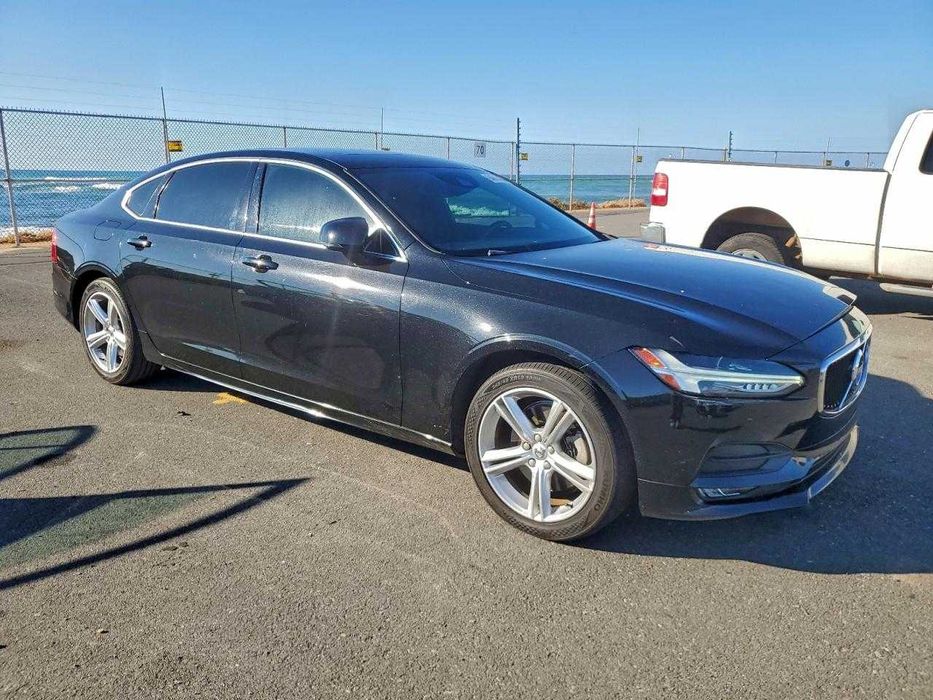 Volvo S90 T5 Momentum 2019