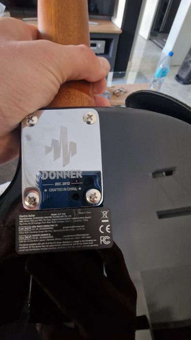 Gitara elektryczna Donner DLP-124B Black Les Paul