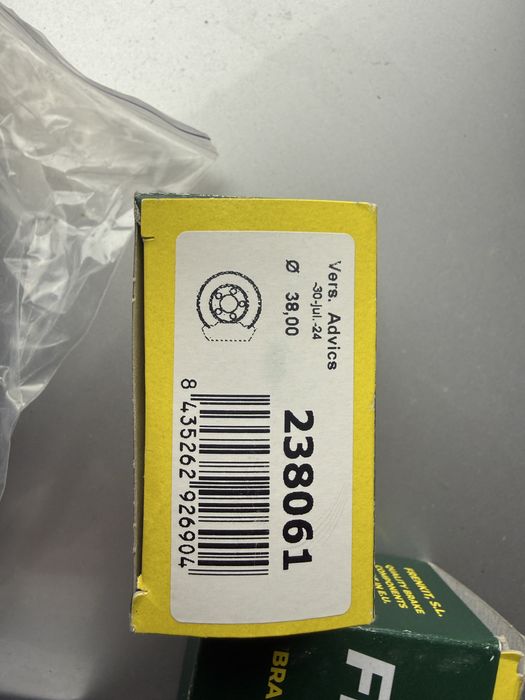 Ремеомплект заднего тормозного суппорта  camry 40 от frenkit 238061