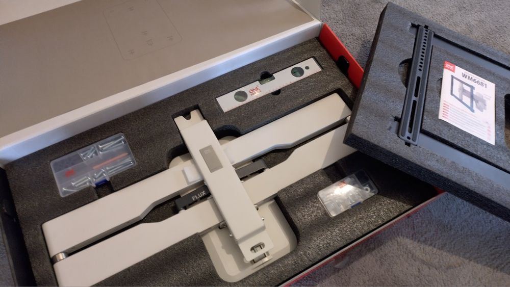 ONE FOR ALL TV Mount WM6681 (Adjustable – 32" to 84" – Up to 30 kg)64285904416130121