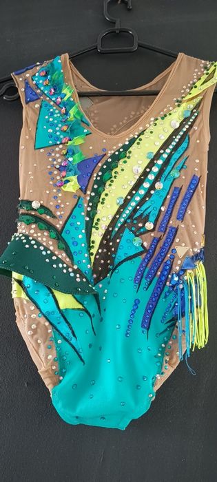 Strój gimnastyka artystyczna