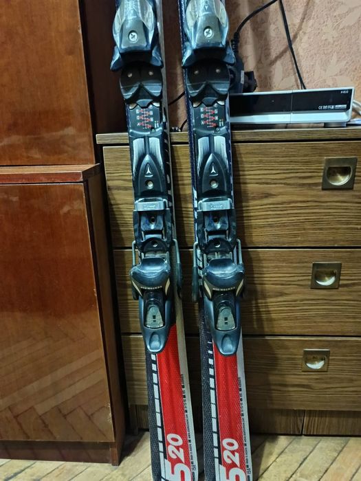 Горные лыжи Atomic