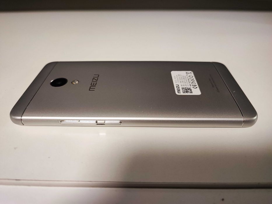 Meizu M5s (Модель M612H) 3/32Gb Silver, состояние нового, комплект