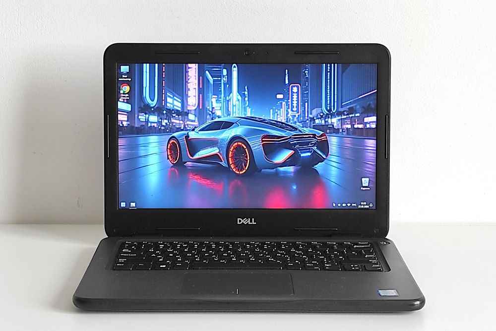 Ноутбук DELL 3300 13.3", Core i5-8250U 4(8) ядер, 8 годин протиударний