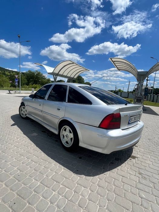 Opel vectra B 2.0 D