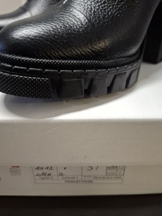 Buty ze skóry naturalnej