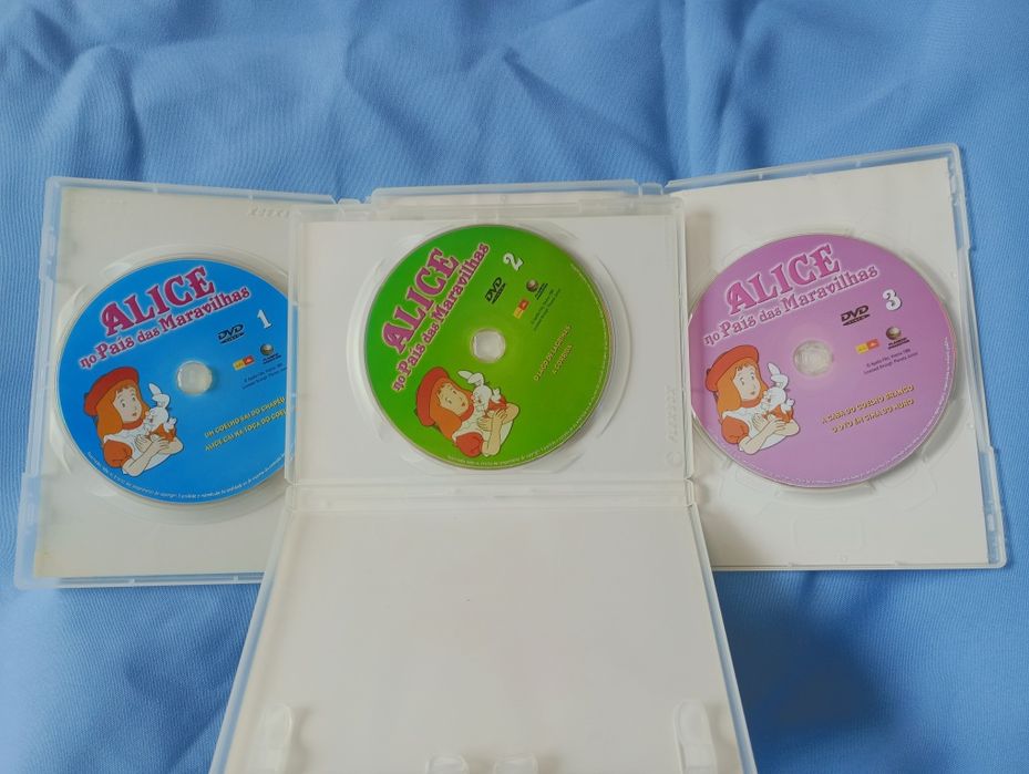 1,2,3 da coleção de DVD's de Alice no País das Maravilhas